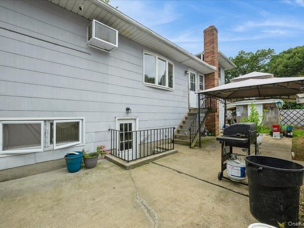 54 Deer Park Boulevard, Deer Park NY 11729