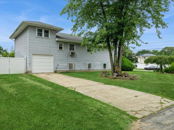 54 Deer Park Boulevard, Deer Park NY 11729