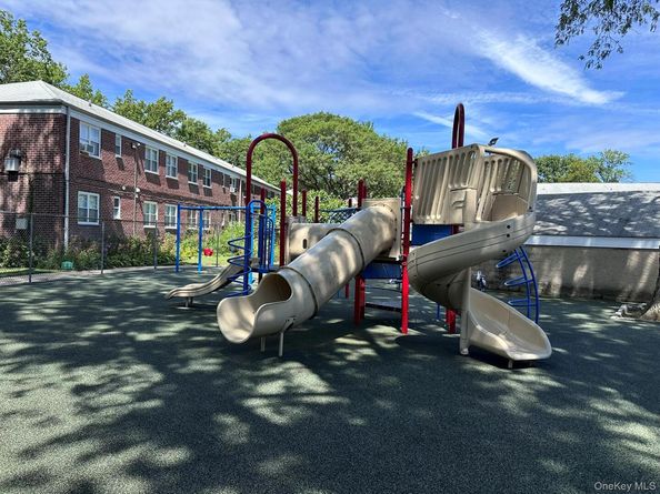 212-23 16 Avenue 159, Bayside NY 11360