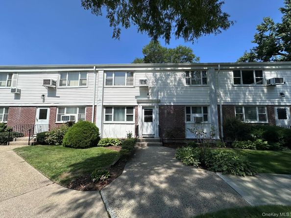 212-23 16 Avenue 159, Bayside NY 11360