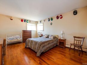 10 Meadow Road, Inwood NY 11096