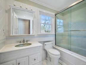 3 School House Lane, Great Neck NY 11020