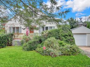 85 N Beech Street, Massapequa NY 11758