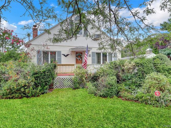 85 N Beech Street, Massapequa NY 11758