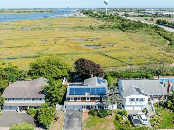 30 Donna Lane, Lido Beach NY 11561