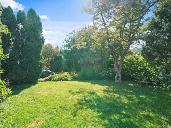 9 S Lawn Avenue, Elmsford NY 10523