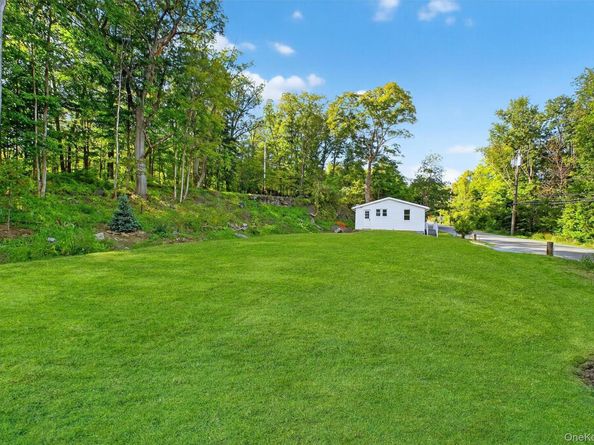 2091 Maple Avenue, Cortlandt Manor NY 10567