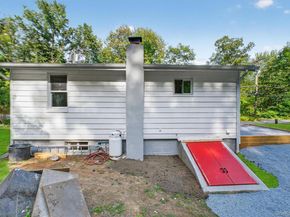 2091 Maple Avenue, Cortlandt Manor NY 10567