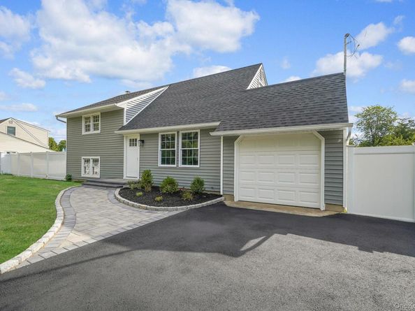 775 Belmore Avenue, Islip Terrace NY 11752