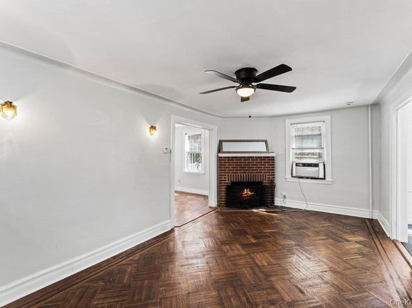 102-05 217th Street, Queens Village NY 11429