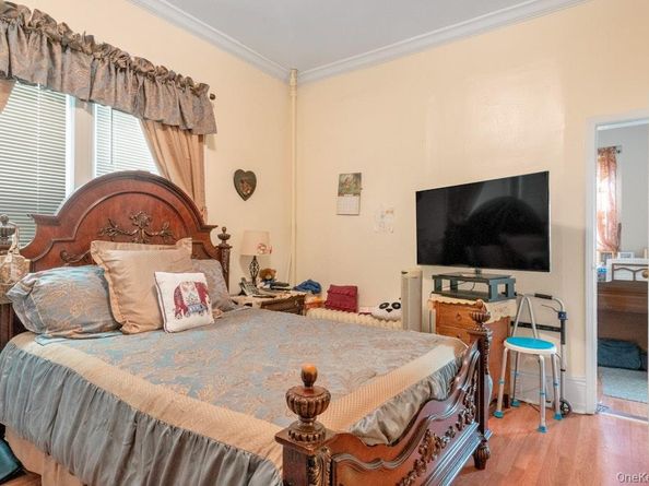 3713 Willett Avenue, Bronx NY 10467
