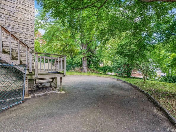 39 Hillcrest, Hartsdale NY 10530