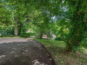 39 Hillcrest, Hartsdale NY 10530