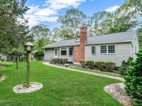 25 Woodville Road, Shoreham NY 11786