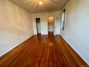 48-21 40 Street 2C, Sunnyside NY 11104
