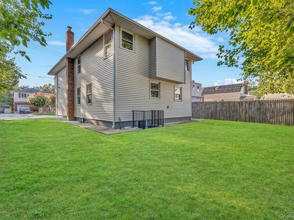 147 S Terrace Place, Valley Stream NY 11580
