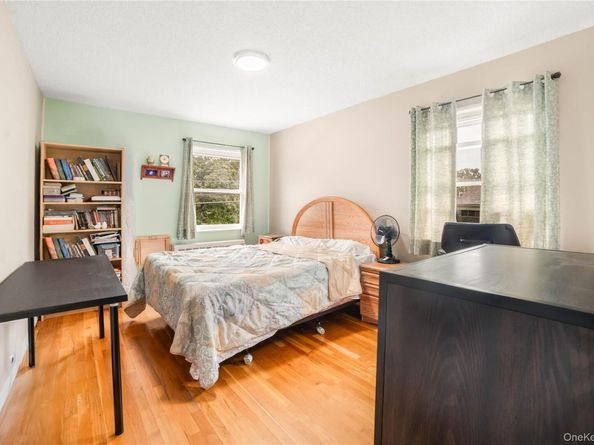 211 Cantiague Rock Road, Westbury NY 11590