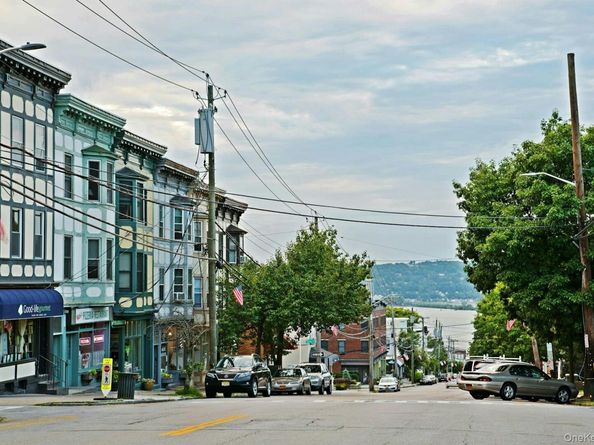 55 Embree Street, Tarrytown NY 10591