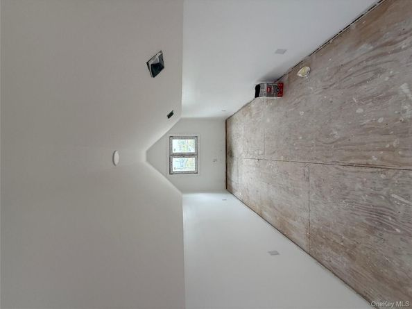 320 125th Street, College Point NY 11356