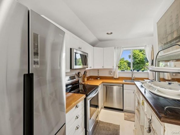 161 Monroe Drive, Montauk NY 11954