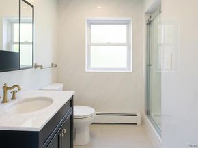 92 Nottingham Road, Manhasset Hills NY 11040