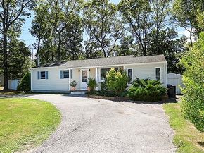 310 Fir Grove Road, Ronkonkoma NY 11779