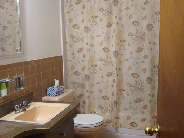 81-05 149th Avenue, Howard Beach NY 11414
