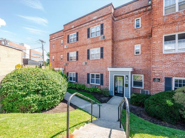 23 S Village Avenue S2, Rockville Centre NY 11570