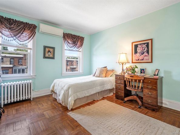 64-30 83rd Place, Middle Village NY 11379