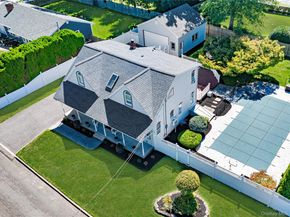 248 5th Street, Saint James NY 11780