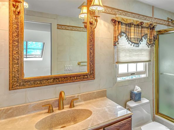 248 5th Street, Saint James NY 11780
