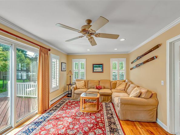 248 5th Street, Saint James NY 11780