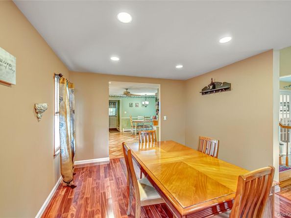 248 5th Street, Saint James NY 11780