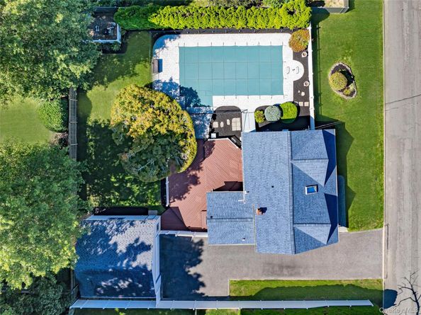 248 5th Street, Saint James NY 11780