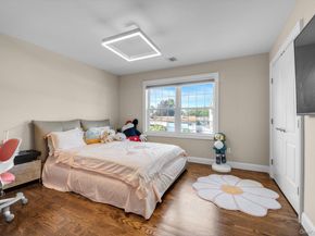 6 Vera Avenue, Plainview NY 11803