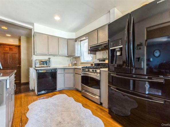 3680 Stokes Avenue, Bethpage NY 11714