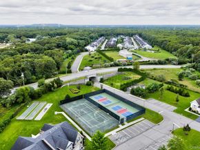 279 Augusta Drive, Medford NY 11763