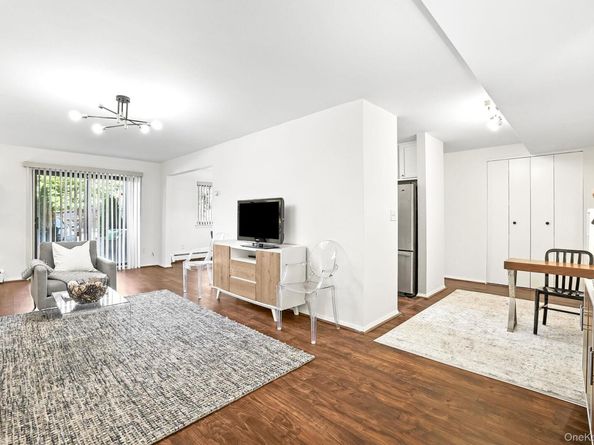 348 Central Park Avenue C15, Scarsdale NY 10583