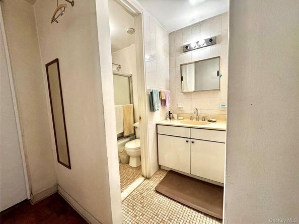35-20 Leverich Street A201, Jackson Heights NY 11372