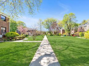 1203 E Broadway G22, Hewlett NY 11557