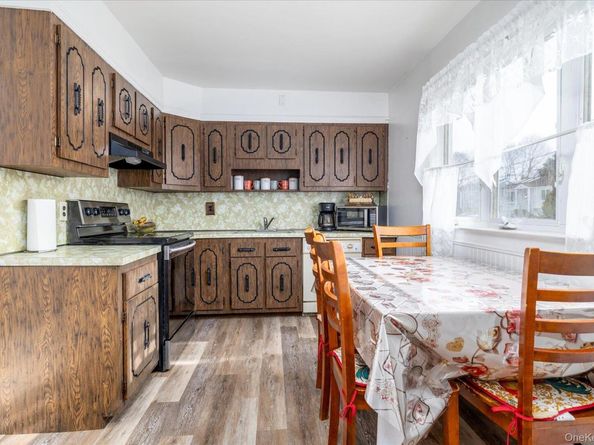 55 Bogart Street, Huntington Station NY 11746