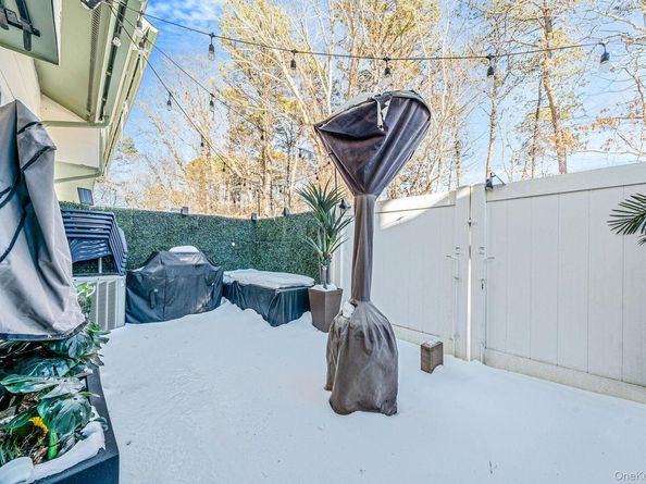 97 Drexelgate Court, Middle Island NY 11953