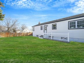 45 Oaklawn Avenue, Farmingville NY 11738