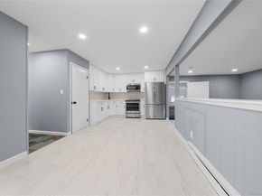 188 W End Avenue, Shirley NY 11967