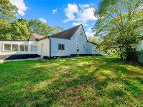 188 W End Avenue, Shirley NY 11967