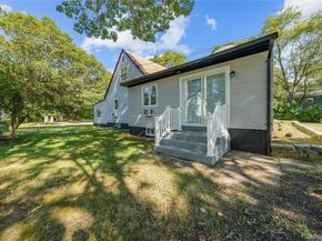 188 W End Avenue, Shirley NY 11967