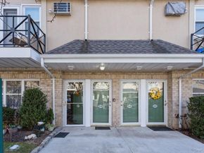 308 Cambridge Court, Glen Cove NY 11542