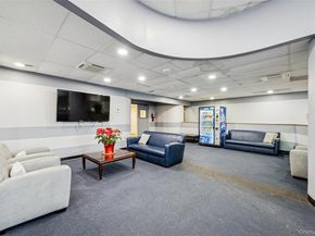 2 Bay Club Drive PHH, Bayside NY 11360