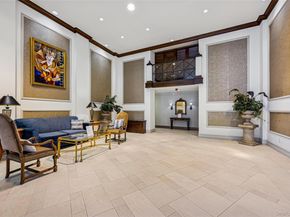 2 Bay Club Drive PHH, Bayside NY 11360