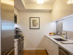 13835 39th Avenue 12F, Flushing NY 11354